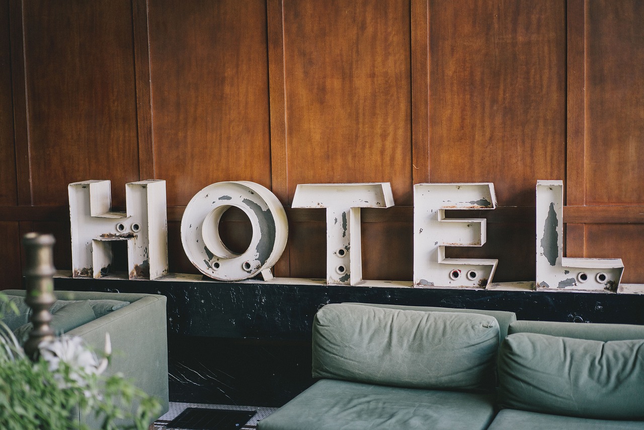 5 Señales de que Es hora de cambiar su sistema de gestión de propiedad del hotel